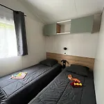 Aubigny-les Clouzeaux Resort *