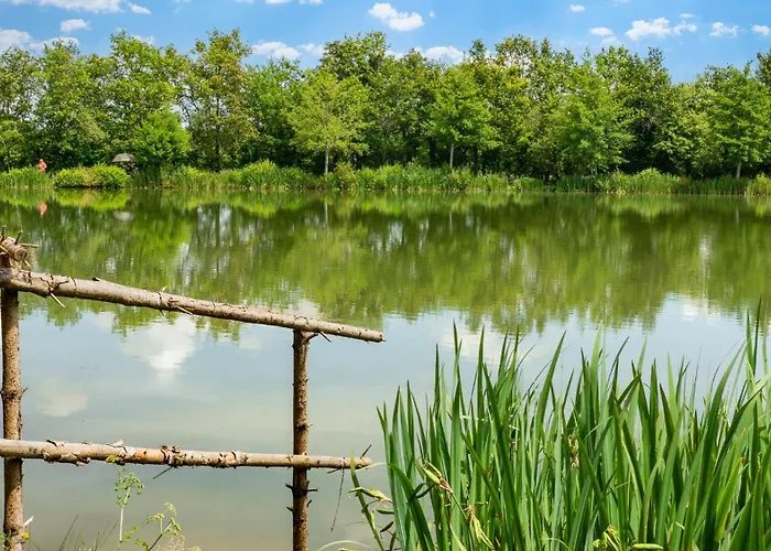 Aubigny-les Clouzeaux